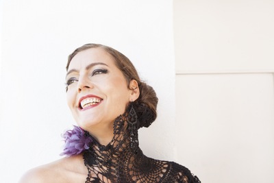 Flamenco zangeres Luna Zegers is op een unieke muzikale zoektocht