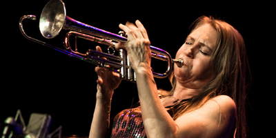 Ondernemende jazzartiest Saskia Laroo al jarenlang aan de top