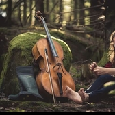 Swedishcellist Petronella Torin , Classicisme, A capella, Country soloartist