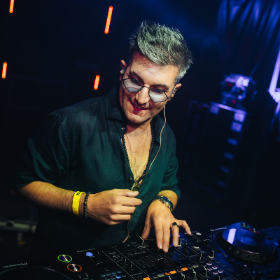 Renzo Cortez, House, Tech House, Latin dj
