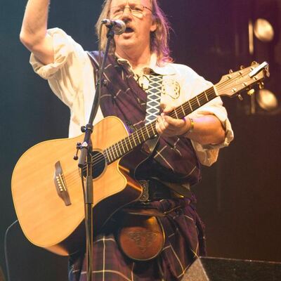 ROBERT FERGUSON, Folk, Easy Listening, Singer-songwriter soloartist