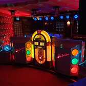 De Jukebox drive-in show, Allround dj