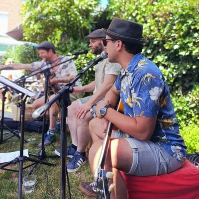 Ed en de Buurmannen, Kinderliedjes, Muziektheater, Entertainment band