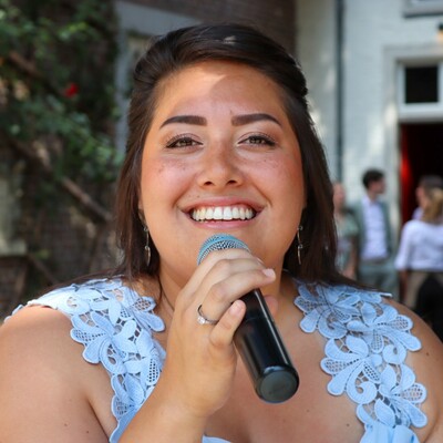 Zangeres Naomi Vischer , Pop, Soul, Allround soloartist