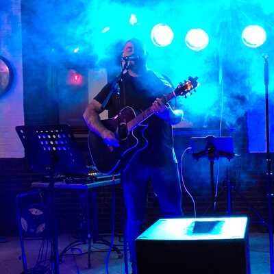 Thomas Dennis, Allround, Pop, Rock soloartist