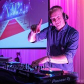 DJ Derrick, Pop, 90s, Dance dj