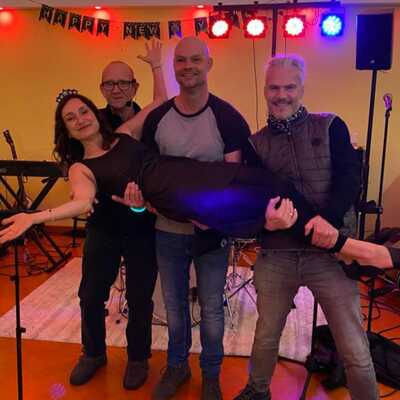 The Blue Eyes, Dance band