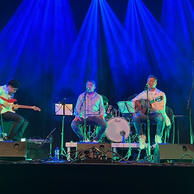 Los Rubios y Mas, Latin, Flamenco band
