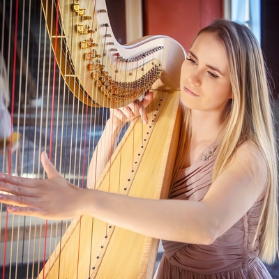 Harpiste Fenna voor jullie bruiloft, Pop, Klassiek, Easy Listening soloartist