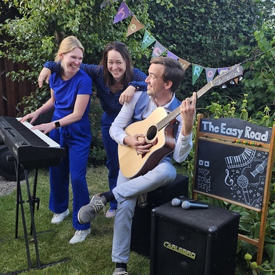 The Easy Road, Akoestisch, Pop, Singer-songwriter ensemble