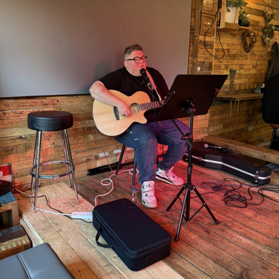 Acoustic Abbie, Akoestisch, Easy Listening, Country soloartist