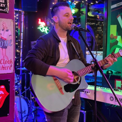 Pearcoustic , Country, Rock, Singer-songwriter soloartist