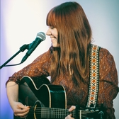RENA HOLT, Akoestisch, Rock 'n Roll, Country soloartist